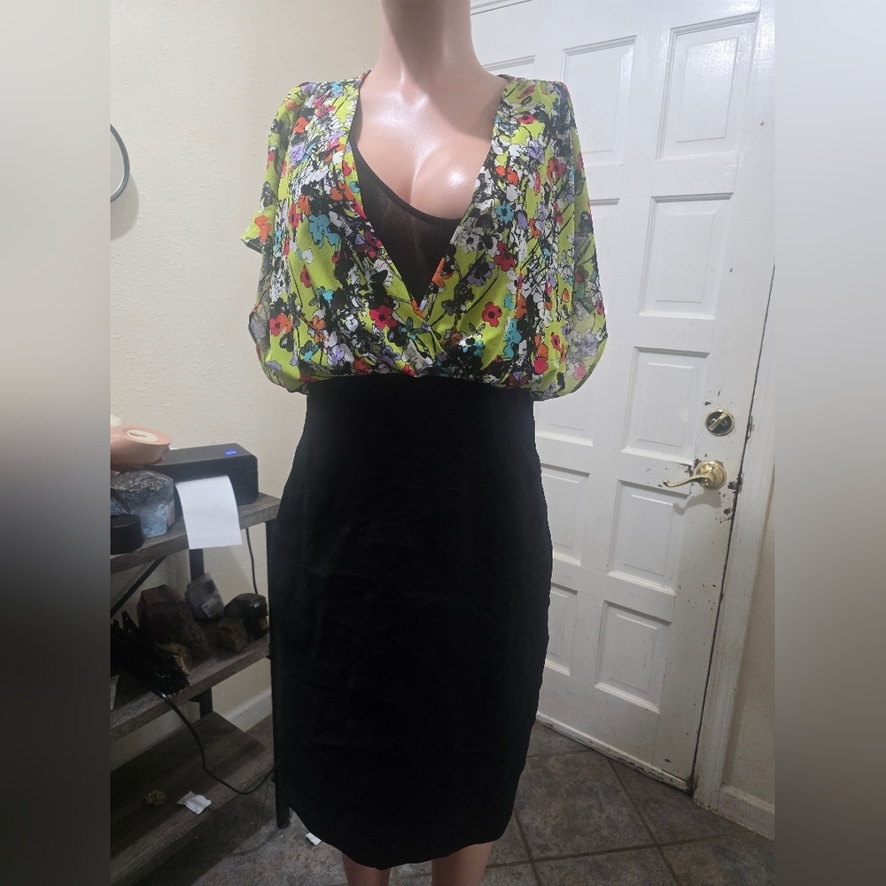 Nicole by Nicole Miller Black Garment
